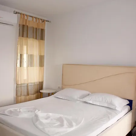 Andi's Hotel Sarandë