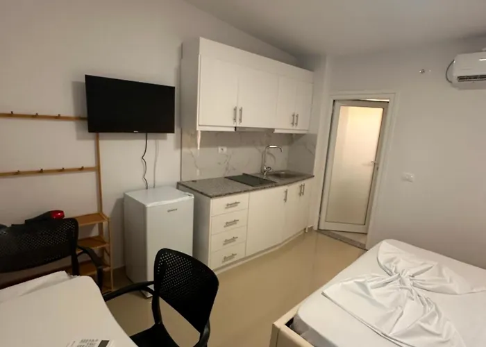 Andi's 3* Sarandë