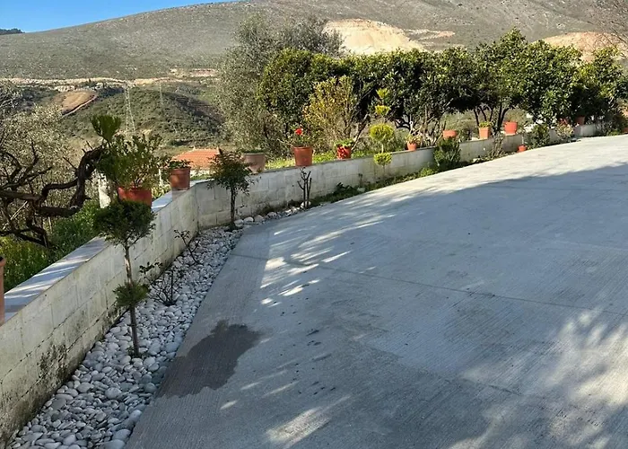 Andi's Hotell Sarandë