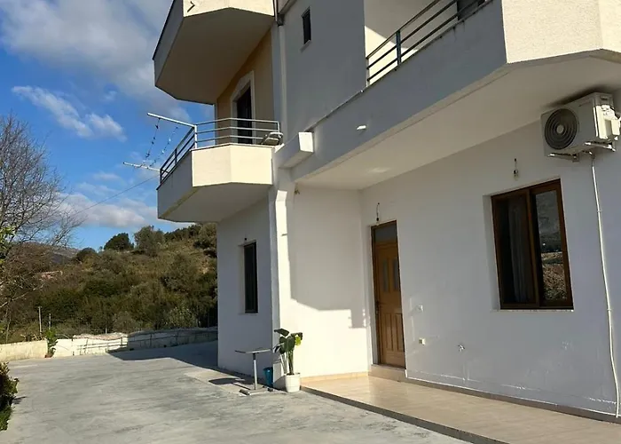 Andi's Otel Saranda